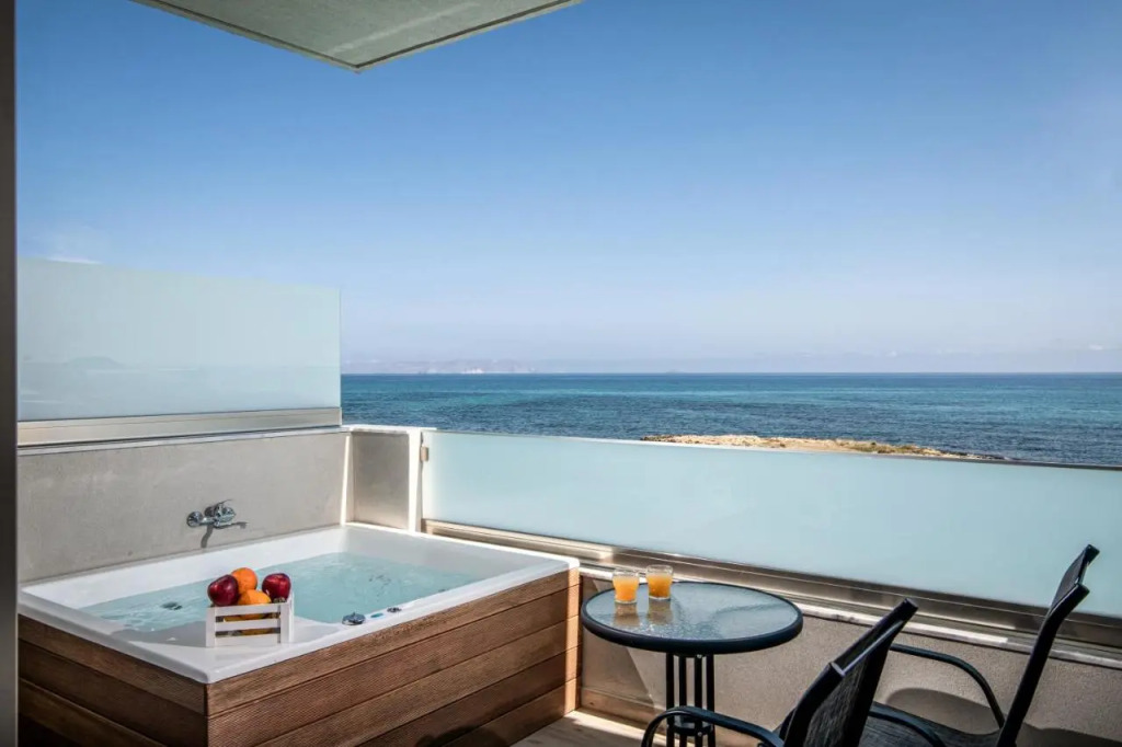 Ebenus Suites by Checkin