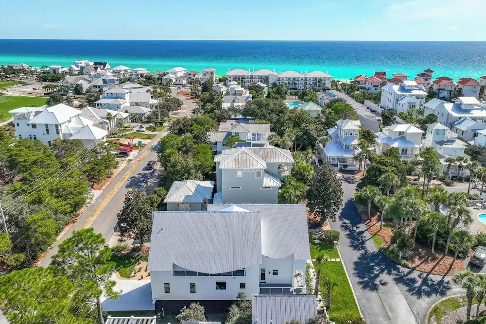 Walk to Gulf: Charming Santa Rosa Beach Duplex