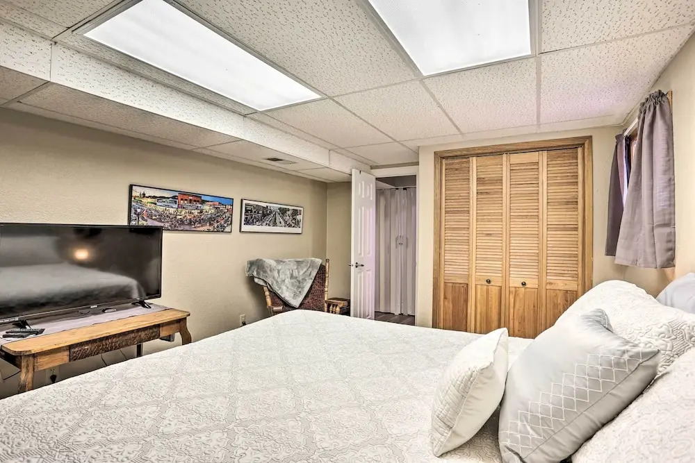 Centrally Located Sturgis Apt On Main St w/ Garage