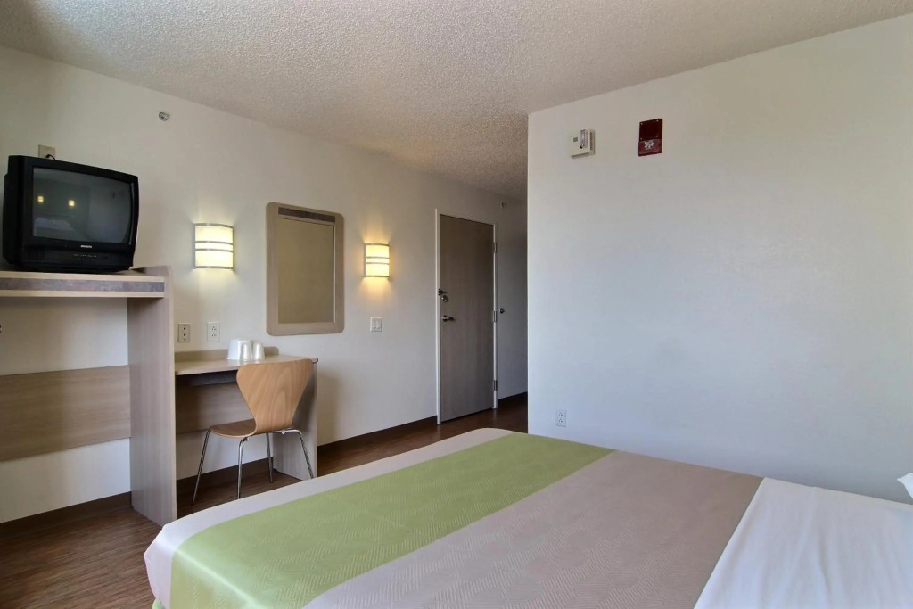 Motel 6-Albuquerque, NM - North
