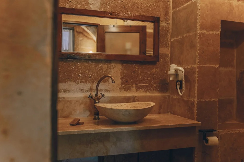 Zula Cave House