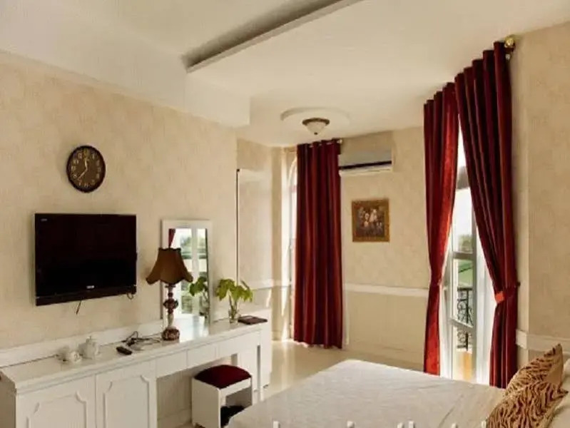 Ruby Orient Hotel