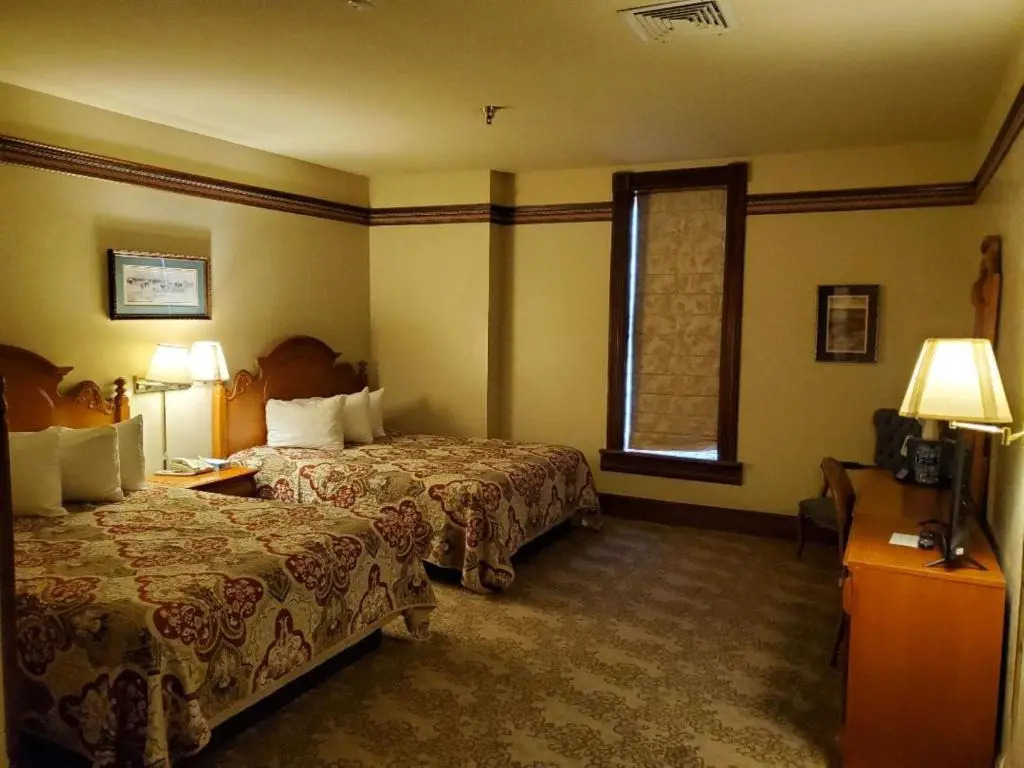 Historic Bullock Hotel