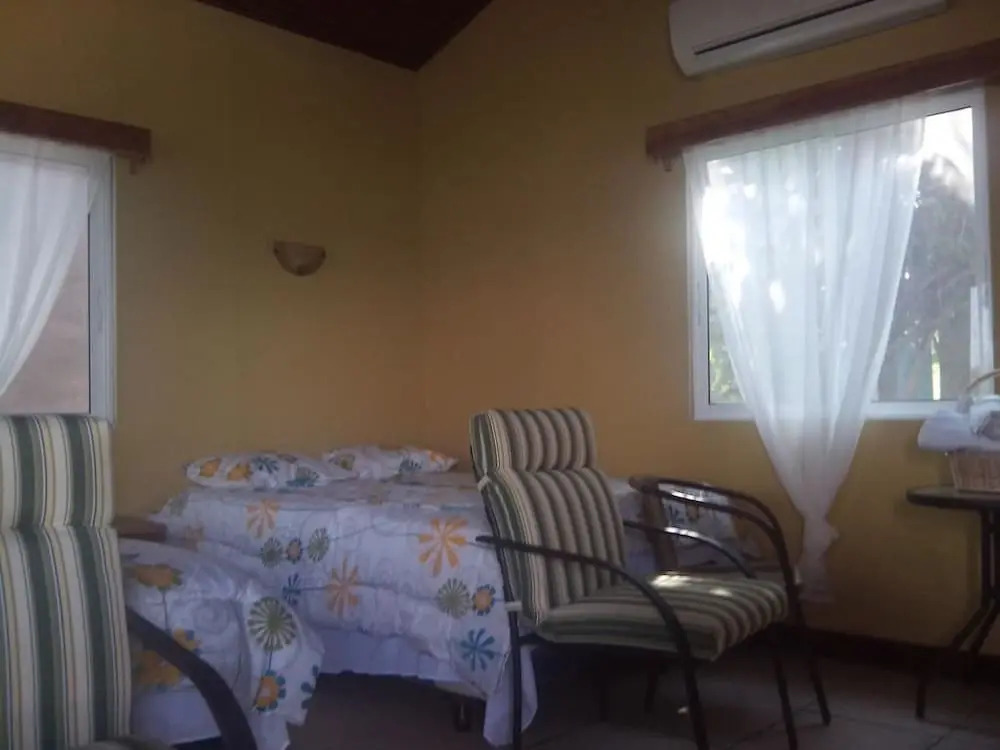 Hotel Santa Barbara Tikal