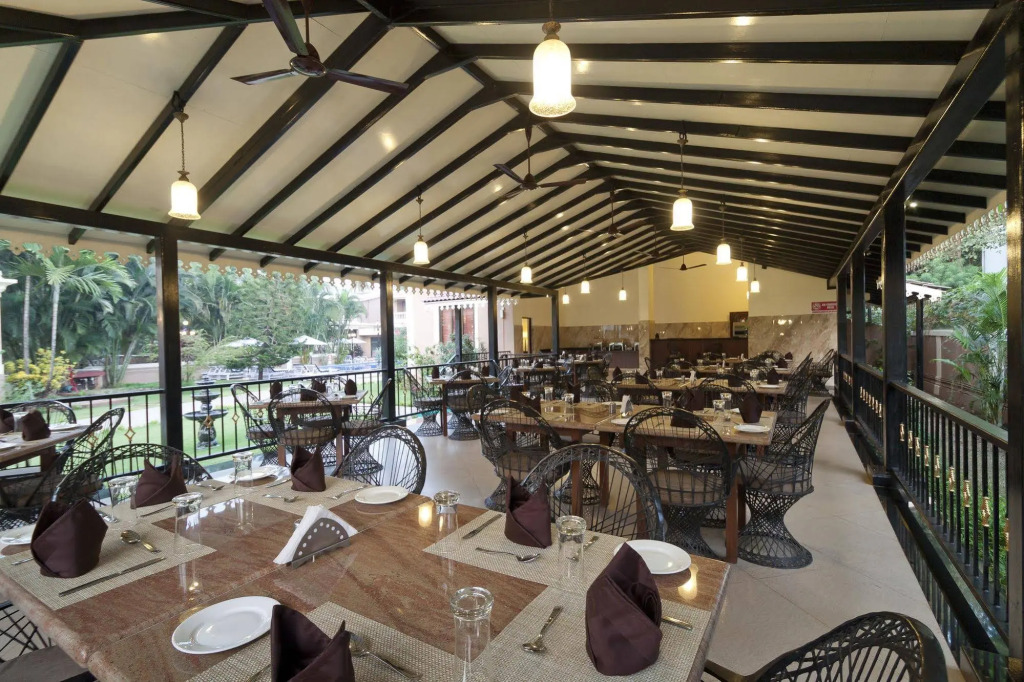 De Mandarin Beach Resort Suites & Villas