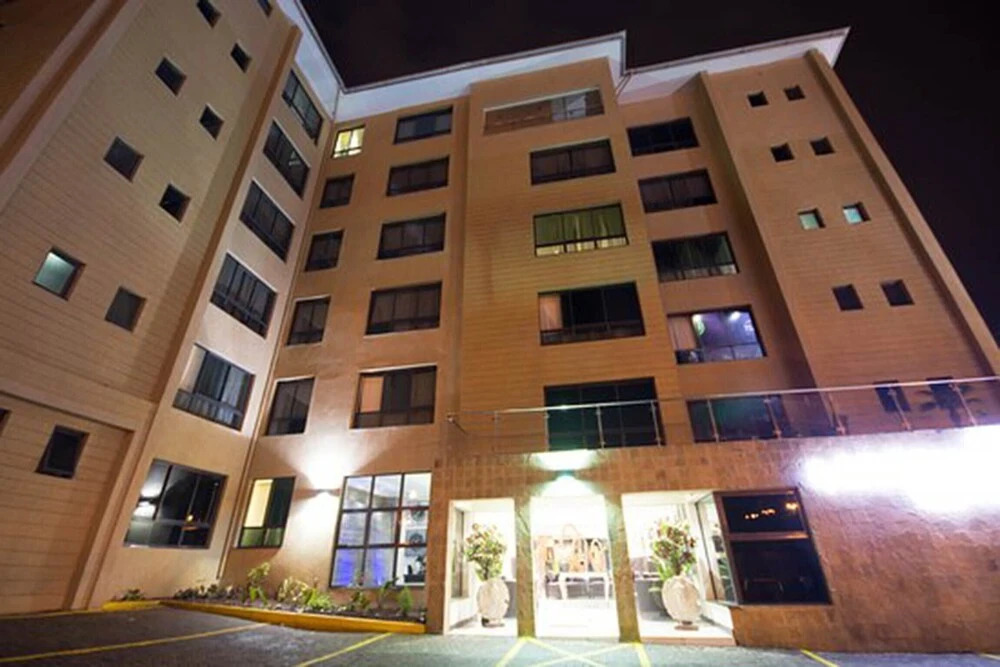 This a Great Choice Wail on Vacation in Nairobi