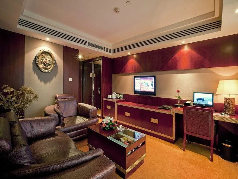 Tieliu Business Hotel