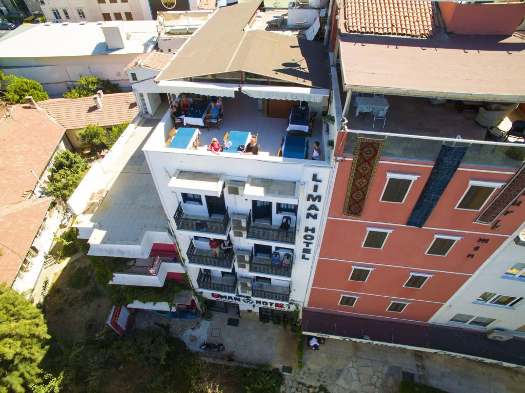 Liman Hotel