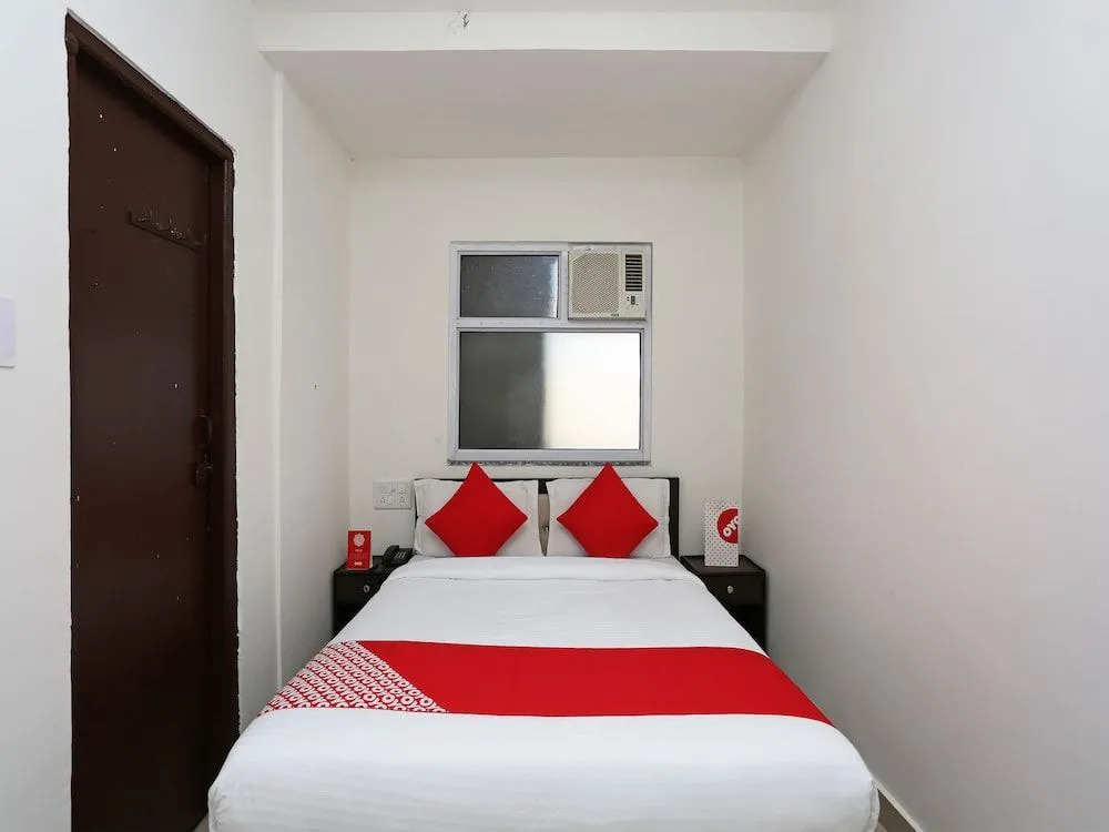 OYO 19660 Hotel 7 Days