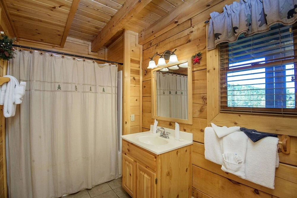 Black Hawk Hideaway by Eagles Ridge Resort