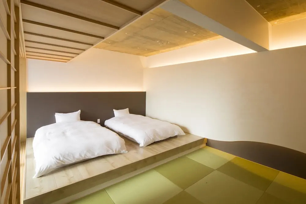 The Hotel Kiyomizu Imperial Palace West