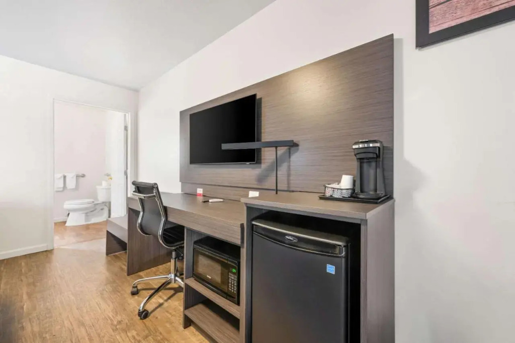Econo Lodge Inn & Suites South Lake Tahoe