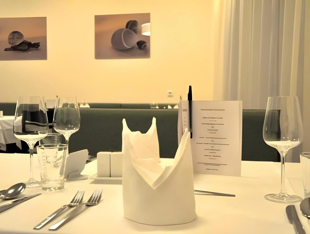 ARX Hotel & Restaurant