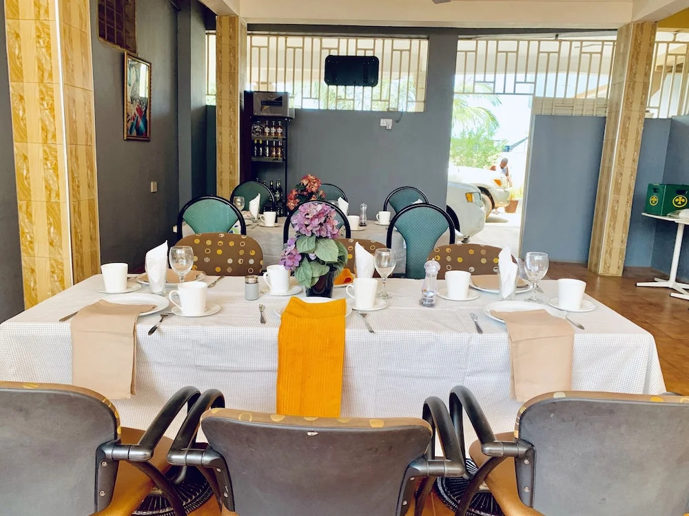 Dafika Lodge