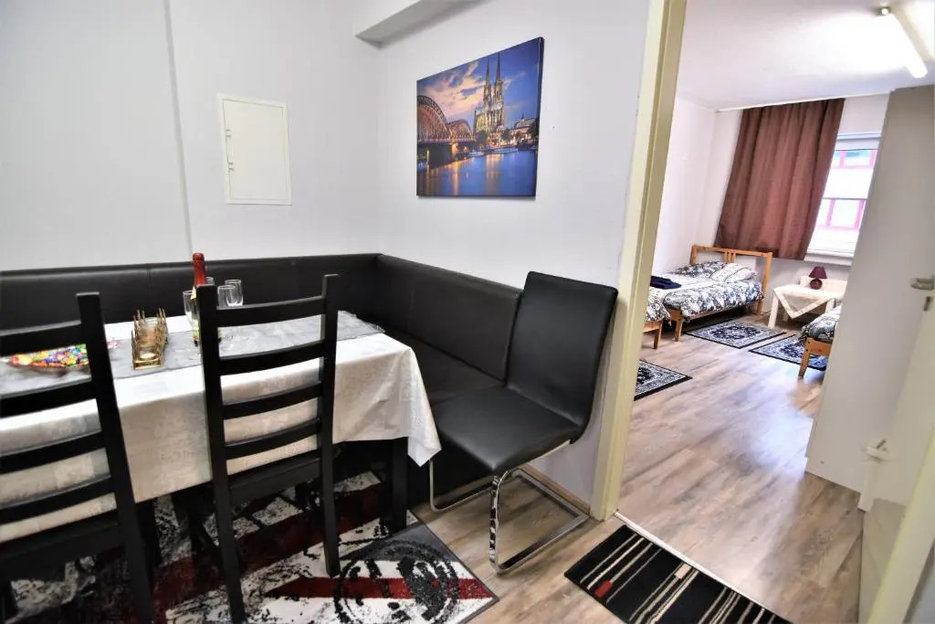 Apartments Kln Mlheim