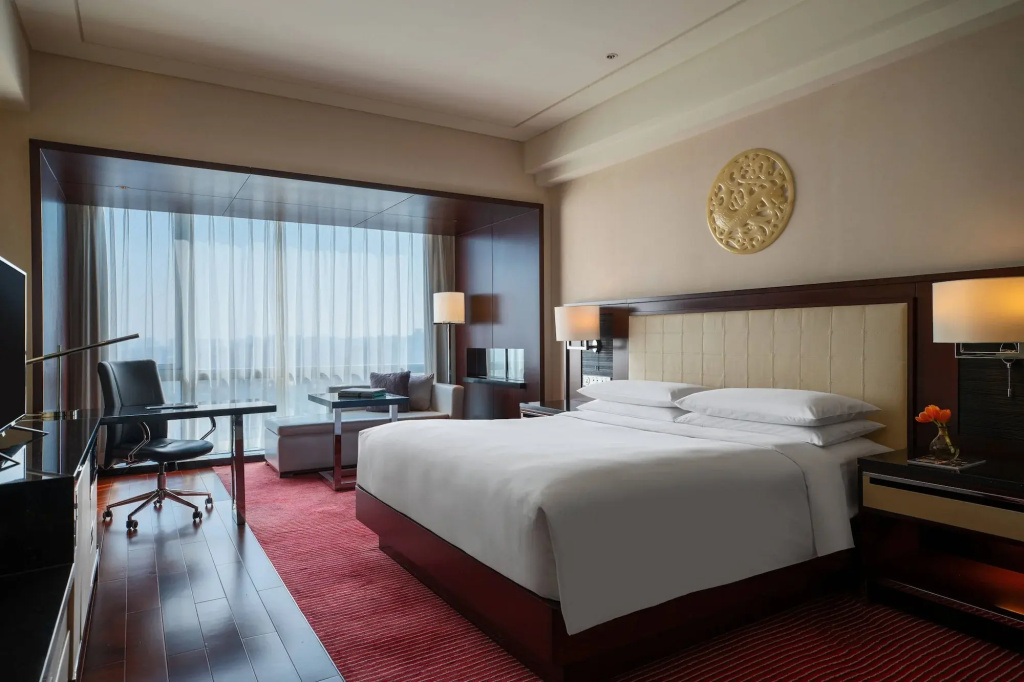 Renaissance Beijing Capital Hotel