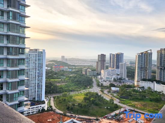 Iskandar Residence -- Legoland & Kids & WiFi # 3BR2B # 6pax