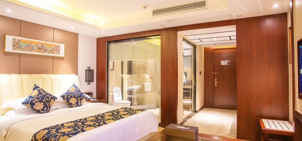 Wanbo InterContinental Hotel (Jian Railway Station)