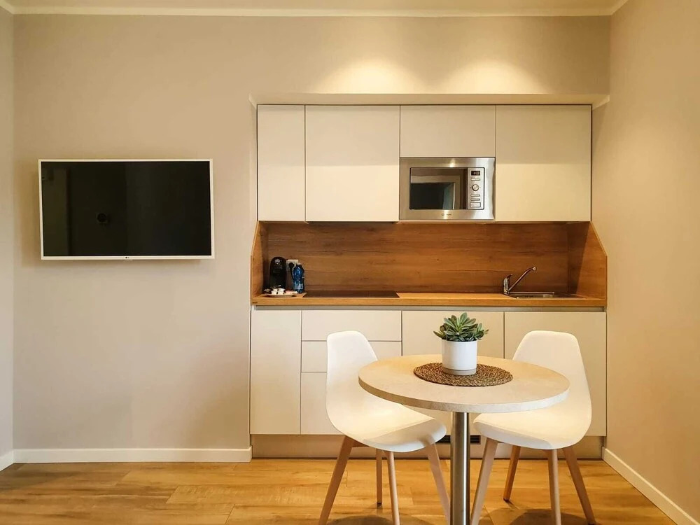 Rota Suites