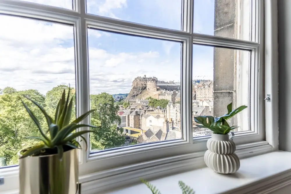 No1 Apartments Edinburgh - George IV Bridge