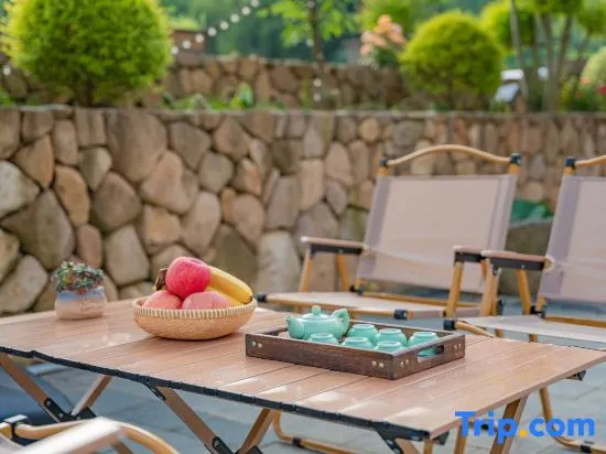 Huxiao Gorge Rafting | Cilin Xiaozhu Mountain Residence Chinese Inn