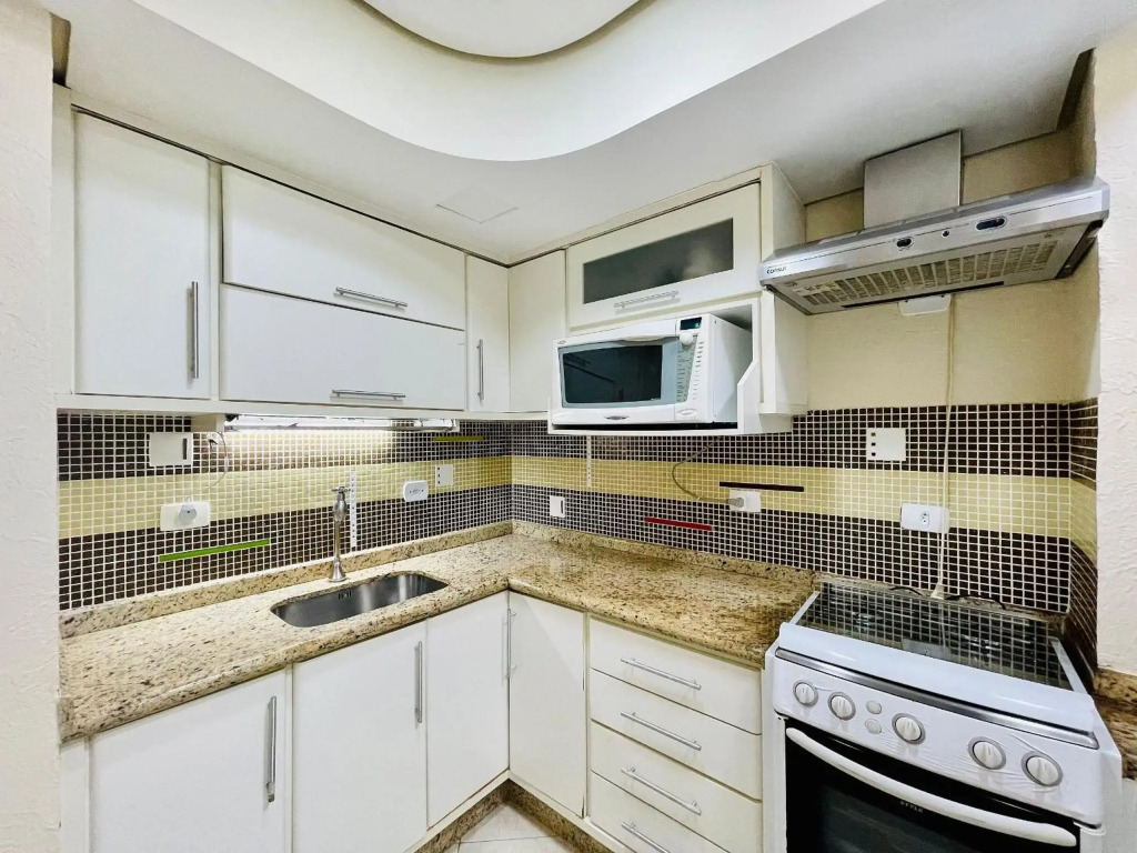 Apartamento em condomínio com infraestrutura de lazer completo e vista para o mar na Costa Verde da Tabatinga