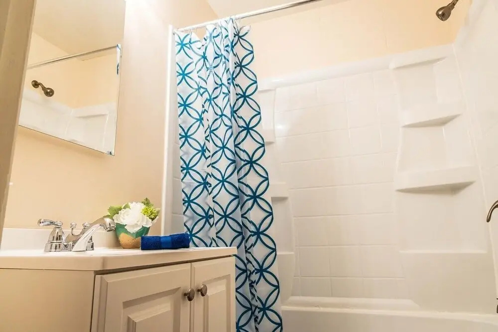 Sunny Concord Two Bed