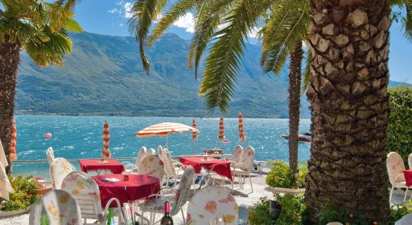 Hotel Ideal