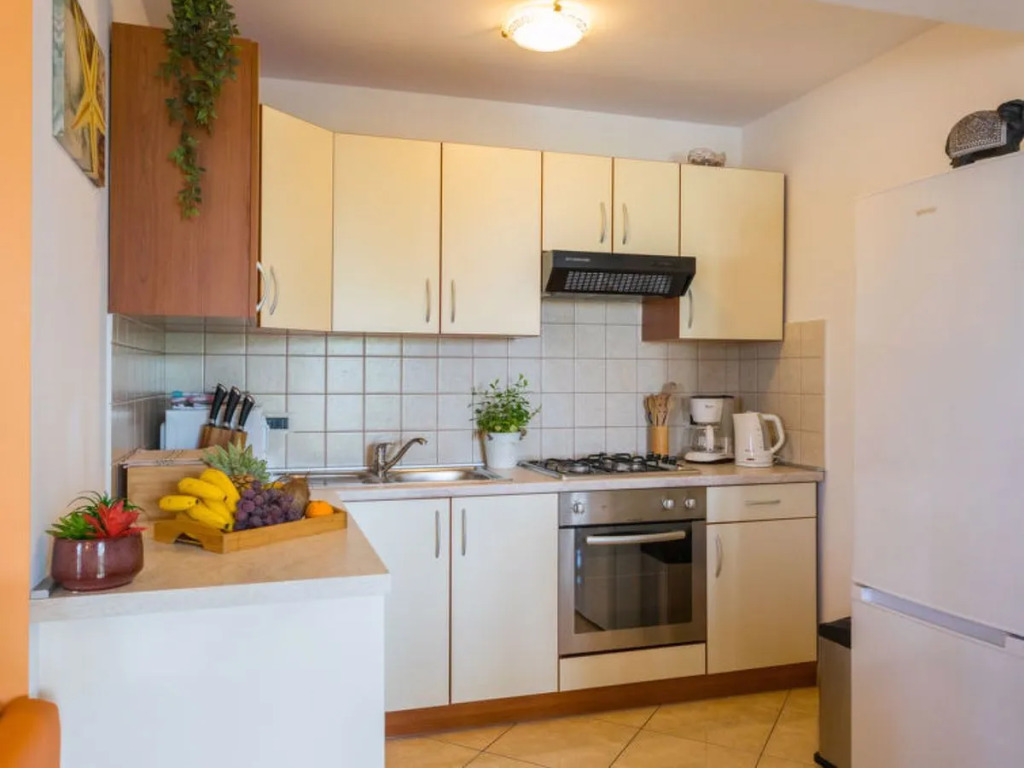 Apartment Cancar Como 41139