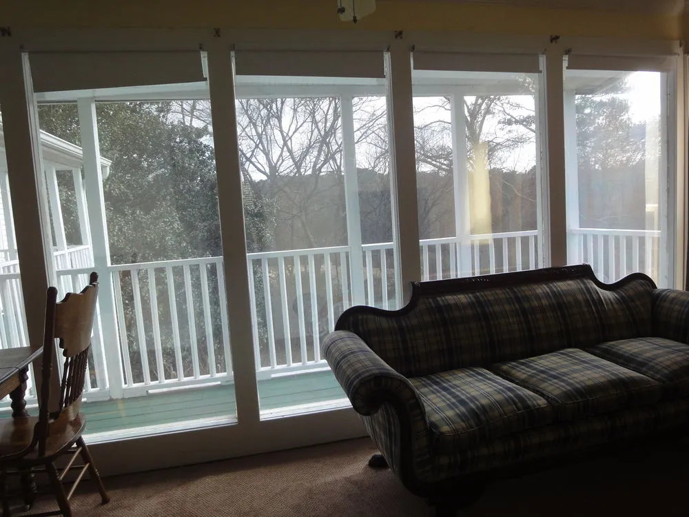 Lake Allatoona Inn