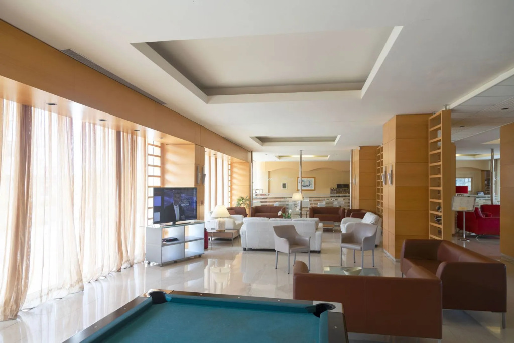 Athineon Hotel