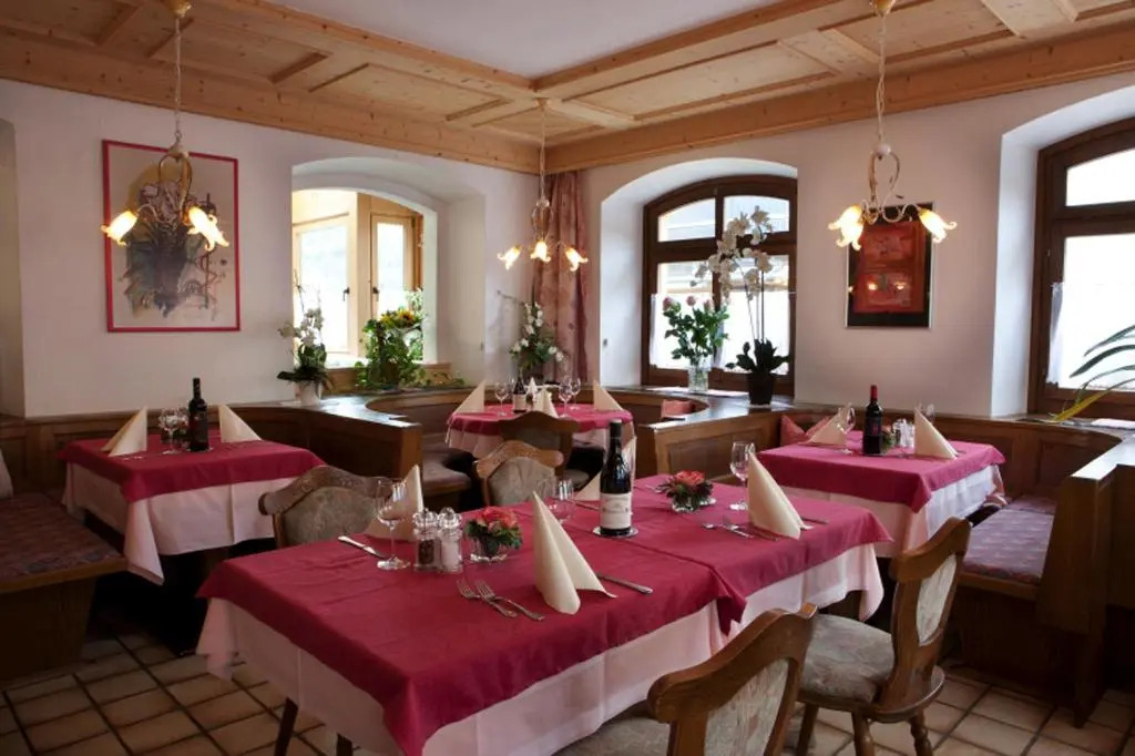 Hotel Astras