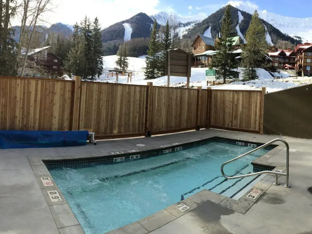 Griz Inn by StayIn