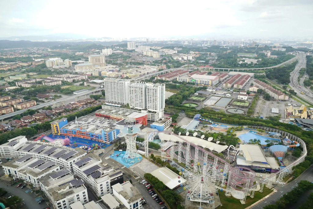 Wyndham Grand I-City