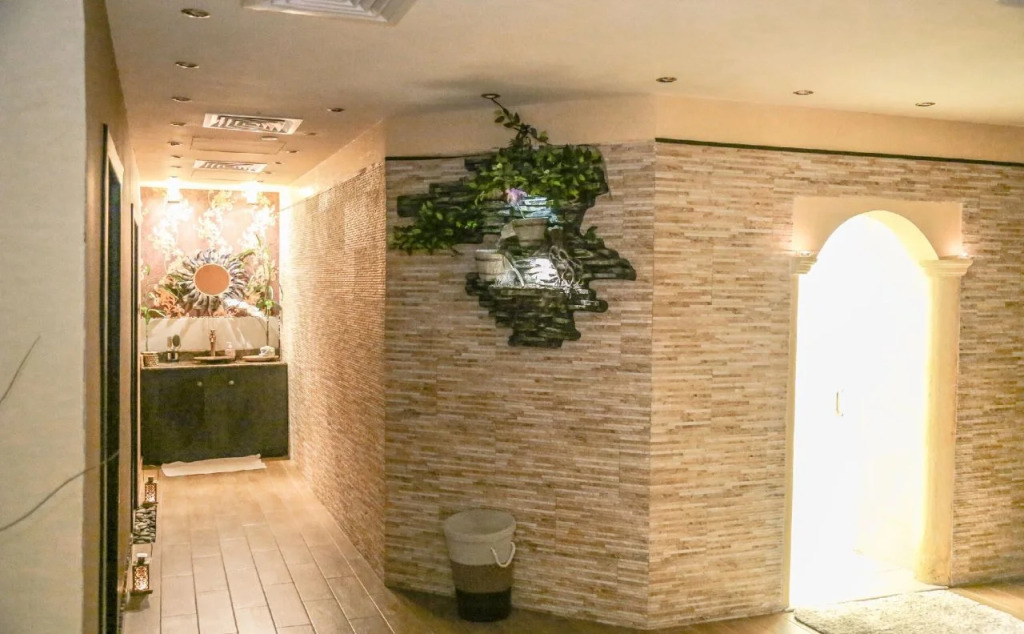 The K Hotel, WorldHotels Distinctive