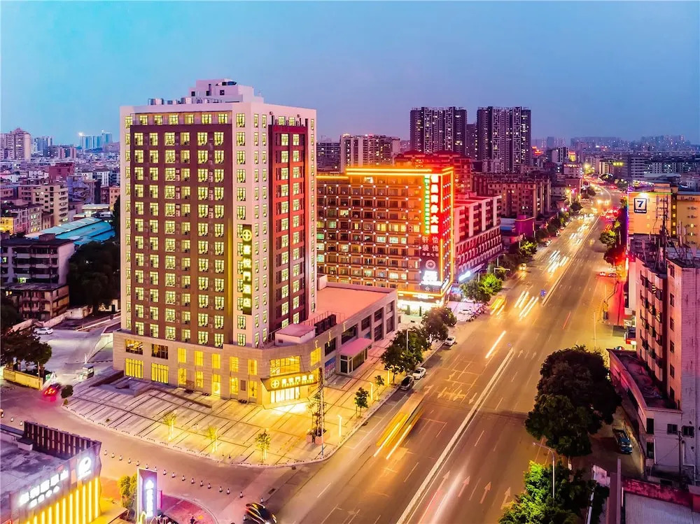 Ceramik Hotel Wanda Branch