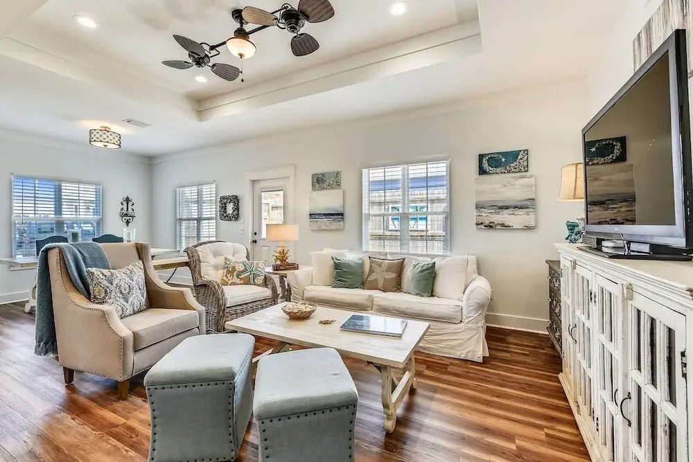 Laguna Matata by Book That Condo