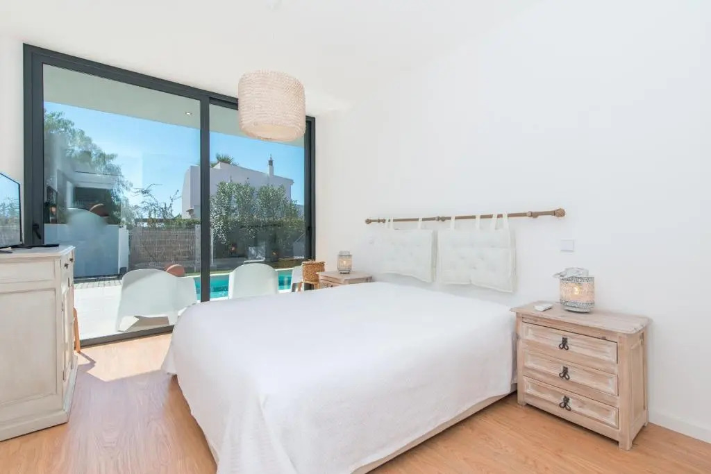 Villa 91 by ALGARTUR