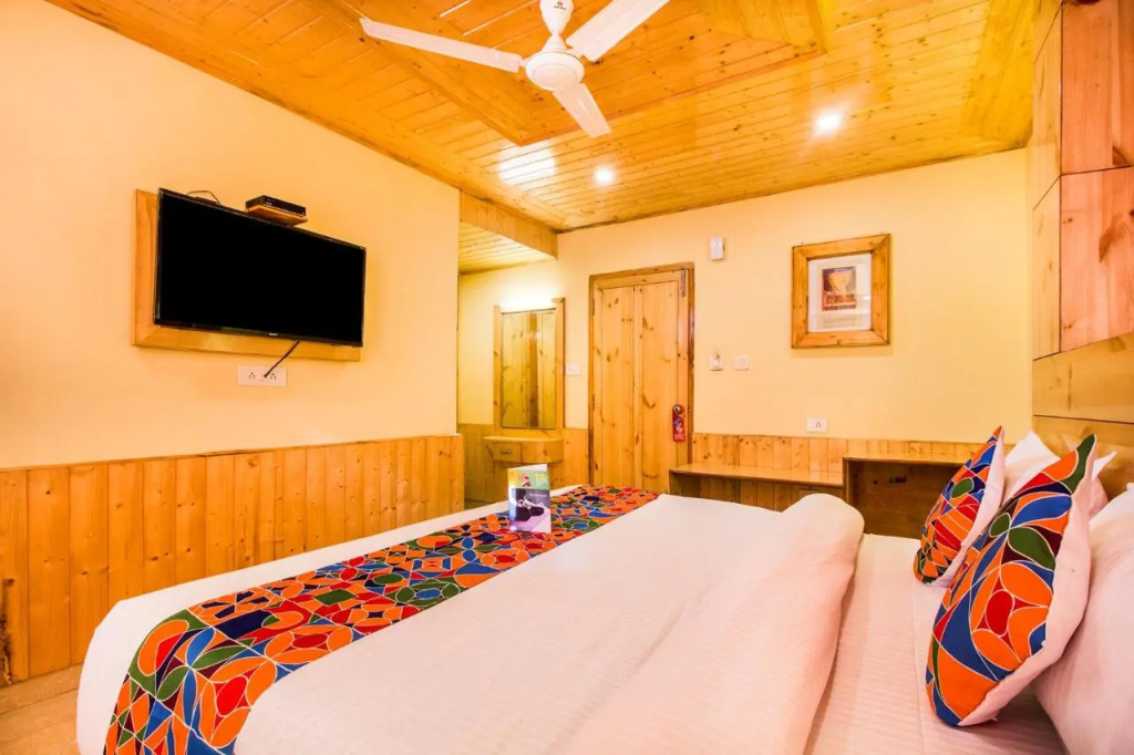 FabHotel Shami Inn