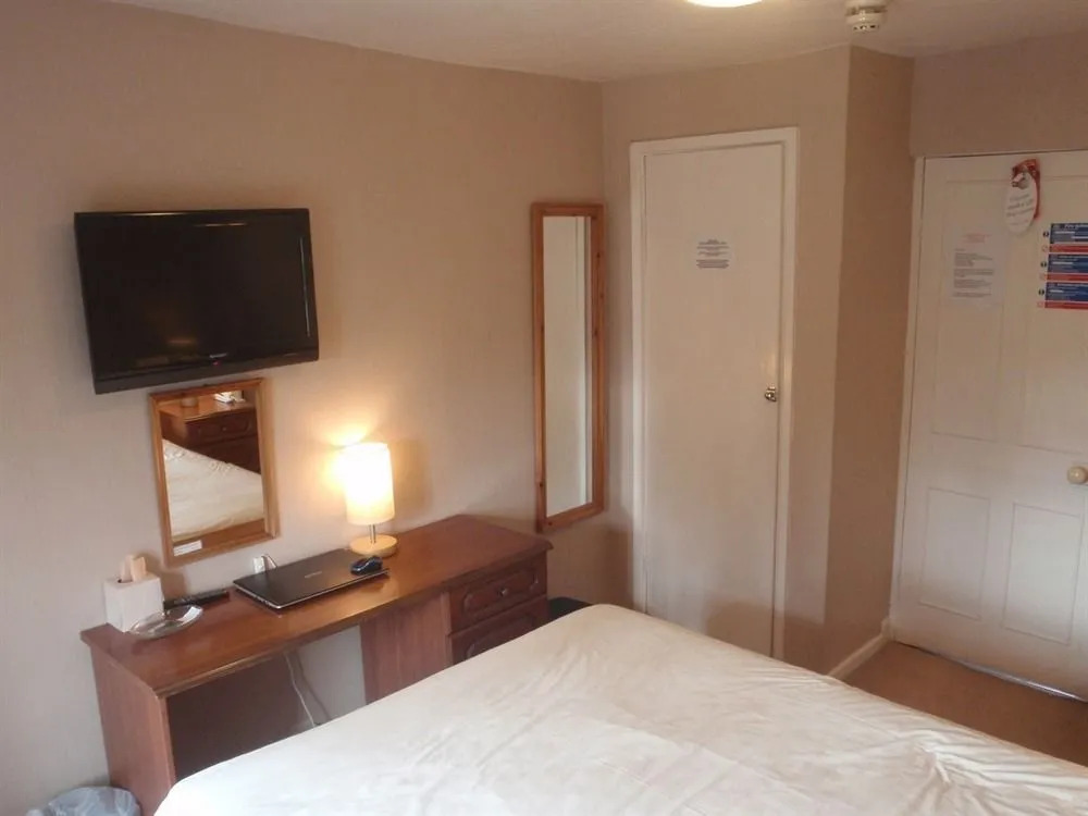 The Shaw Country Hotel