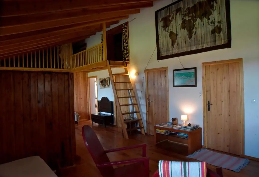 Caldeira Guesthouse