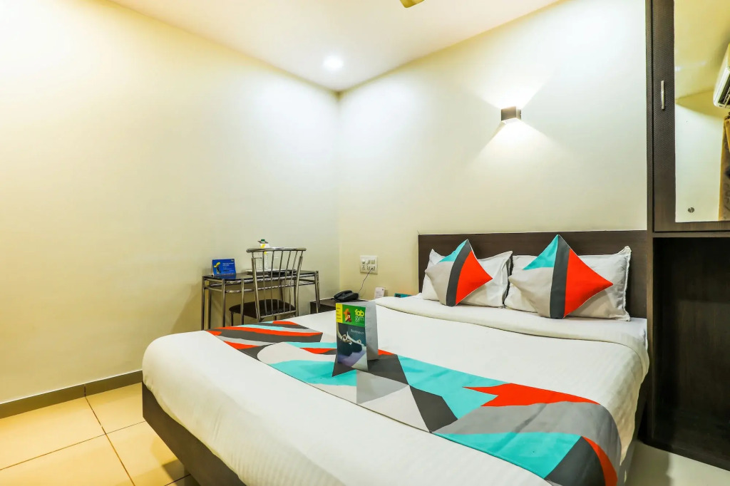 FabHotel Adore Inn