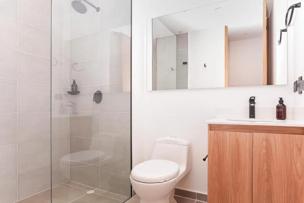 Metropolitan Living by HOUSY