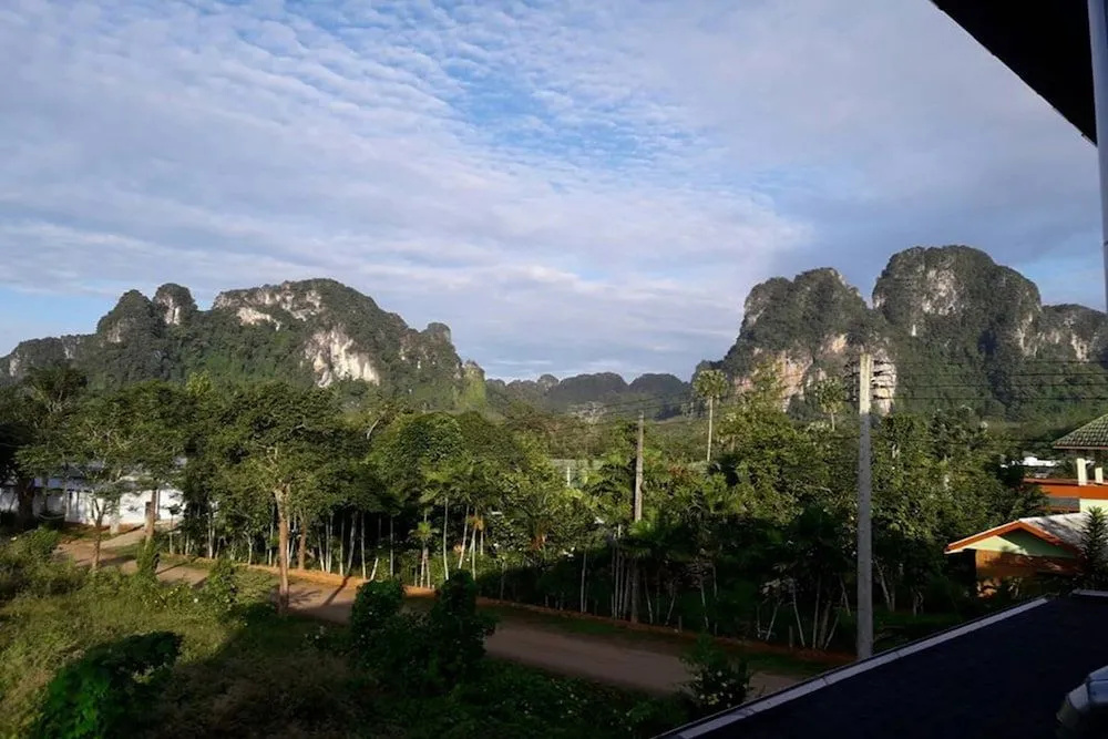Ruenchan Resort at Khao Phanom