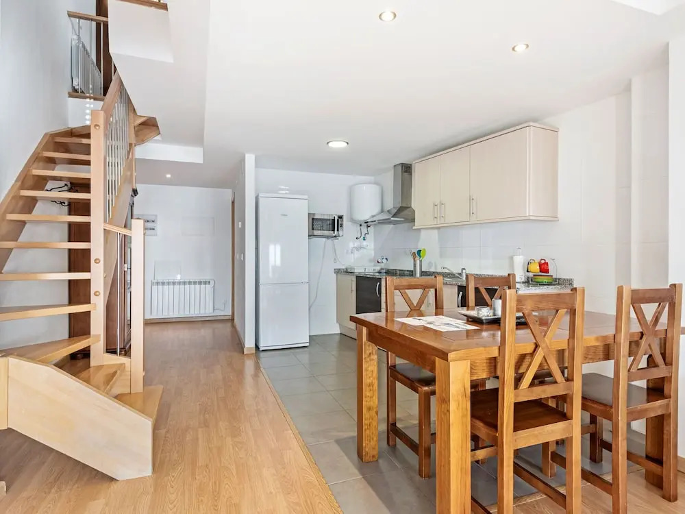 Modern Apartment in Gudar With Balcony