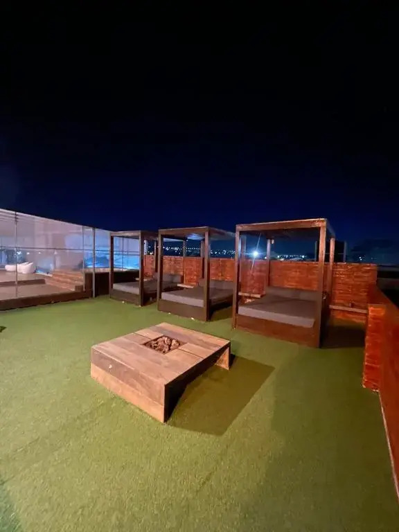 Costalago Suites Hotel
