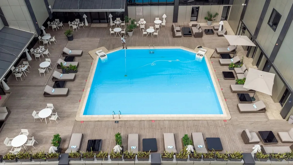 Krystal Palace Douala