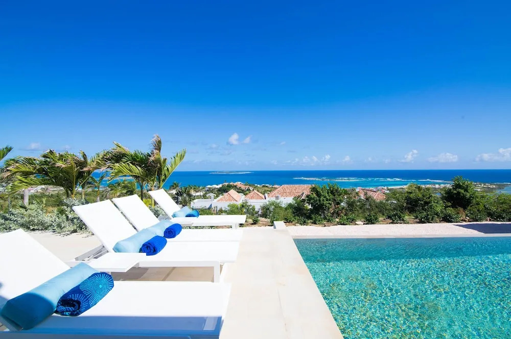 Dream Villa Orient Bay-572