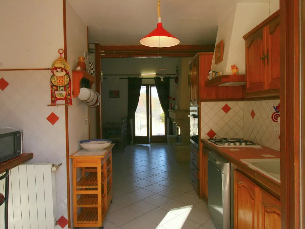 Welcoming Holiday Home with Private Pool in Cereste