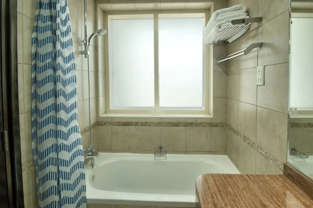 Royal Oceanic - Studio Apartment - MSG 8724